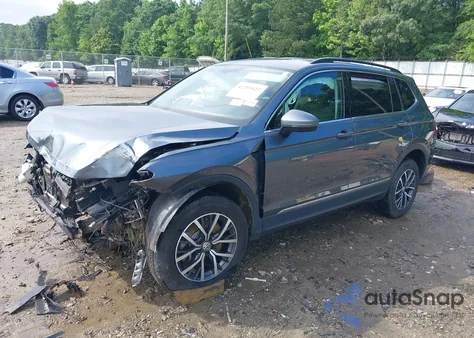 2020 Volkswagen Tiguan 2.0T Se/2.0T Se R-Line Black/2.0T Sel из США, поврежденный, VIN 3VV2B7AX5LM142418